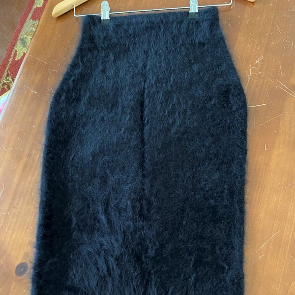 Helmut Lang Black Veneered Angora Pencil Skirt - Picture 5 of 6